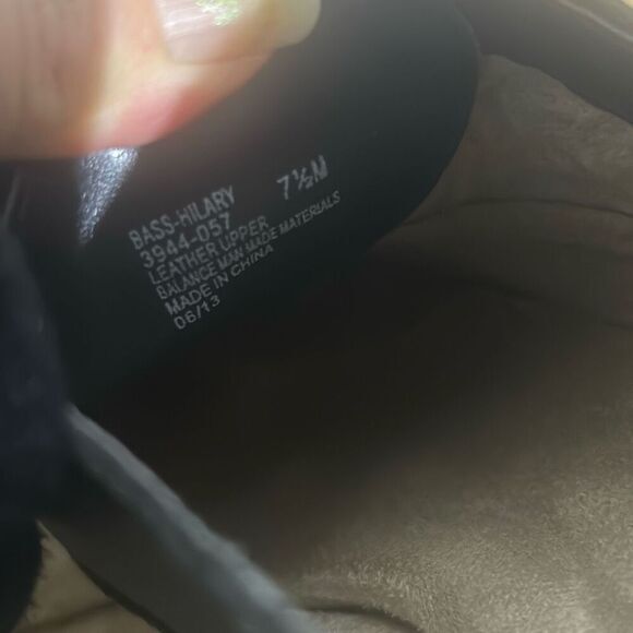 G.H Bass & Co Hilary metallic leather wingtip Oxford shoes Low Heel shimmer si - Picture 6 of 8